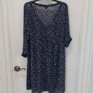 〰️Torrid〰️ Sheer 💐 Floral 3/4 Sleeve Button Dress 0X